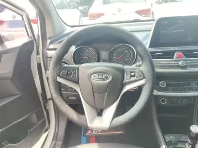 JAC Refine S3