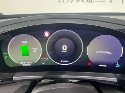 Porsche Macan EV