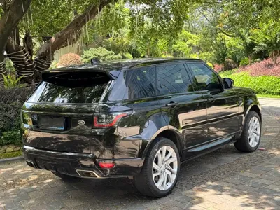 Land Rover Sport