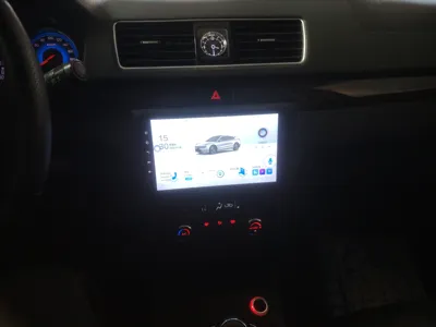 Dongfeng Fengon 370