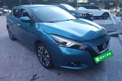 Nissan Lannia