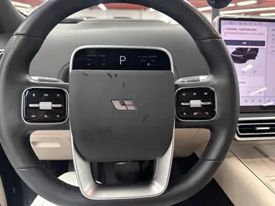 Li Auto Li L8