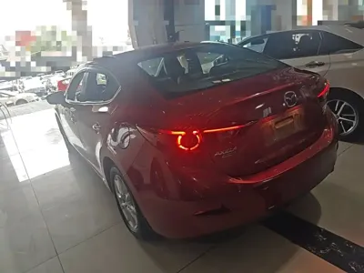 Mazda 3 Axela