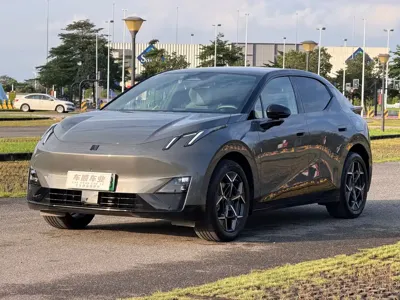 Lynk & Co Z20