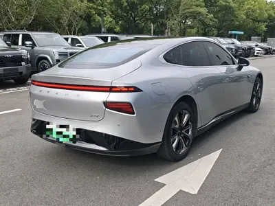 Xpeng P7