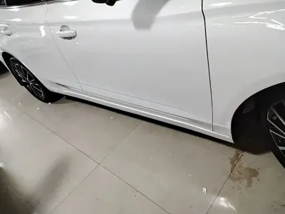 Roewe i5