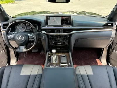 Lexus LX