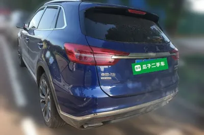 Hongqi HS5