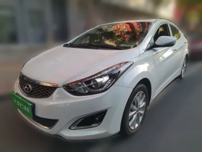 Hyundai Elantra (5th Generation