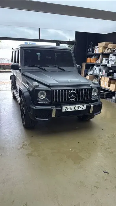 Mercedes-Benz G-Class