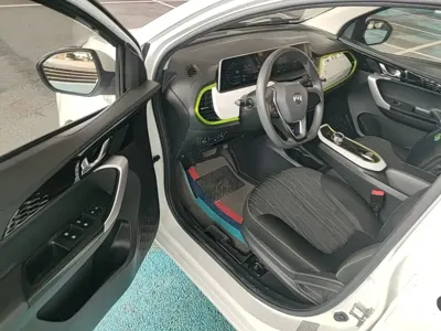 Changan Benben E-Star