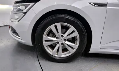 Renault-KoreaSamsung SM6