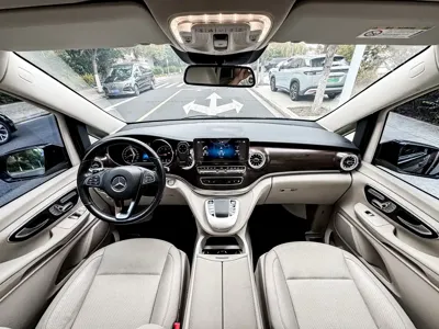 Mercedes-Benz V-Class