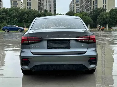 Roewe i5