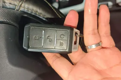 BYD e1