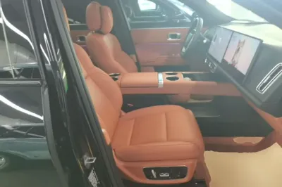 Li Auto L8