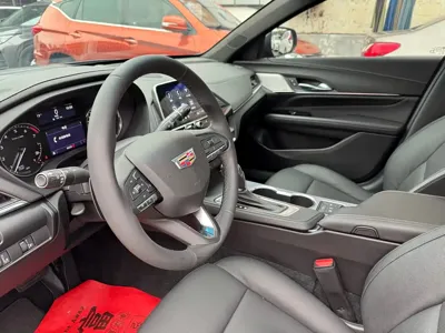 Cadillac CT4