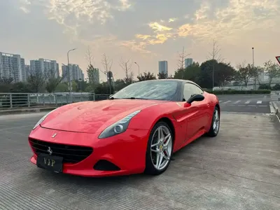 Ferrari California T
