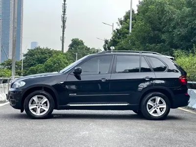 BMW X5 (Import)