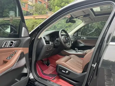 BMW X5 (Import)