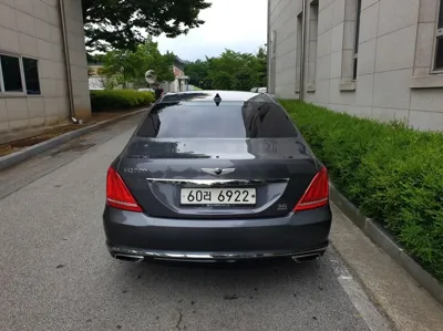 Genesis EQ900