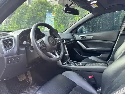 Mazda CX-4