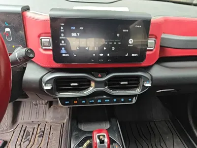Geely ICON