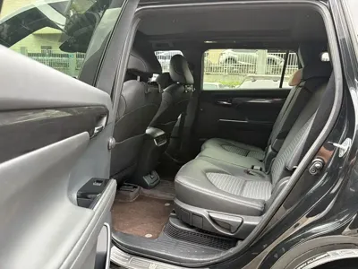 Toyota Crown Kluger