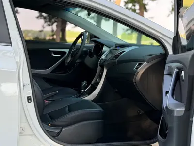 Hyundai Elantra Langdong