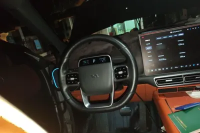 Li Auto L9