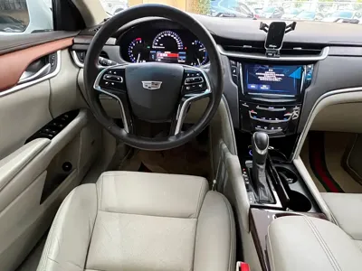 Cadillac XTS