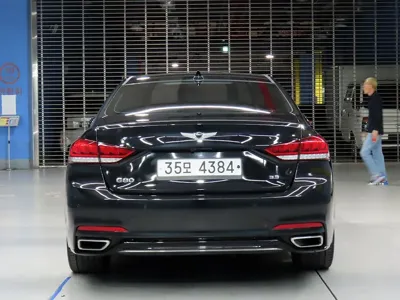 Genesis G80