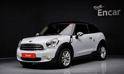 MINI Paceman