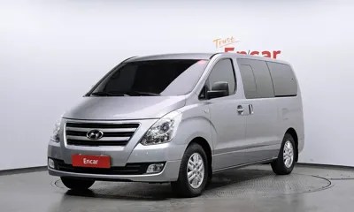 Hyundai Starex