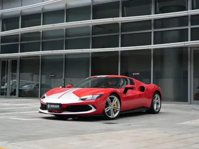 Ferrari 296