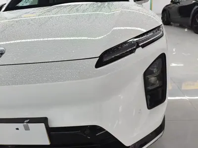 Nio EC6
