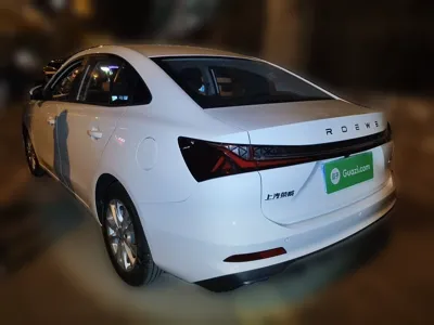 Roewe i5