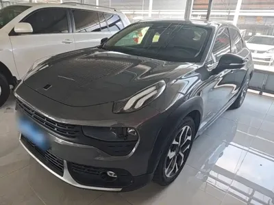 Lynk & Co 02