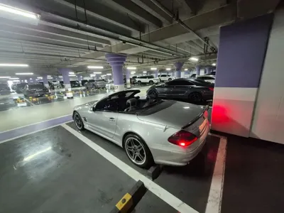 Mercedes-Benz SL-Class