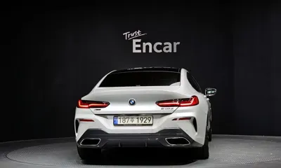 BMW 8-Series