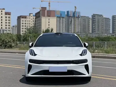 Zeekr 001