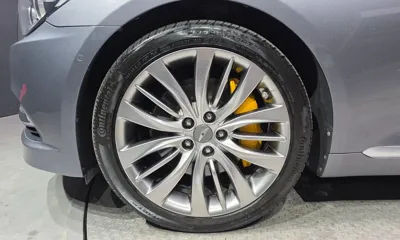 Hyundai Genesis