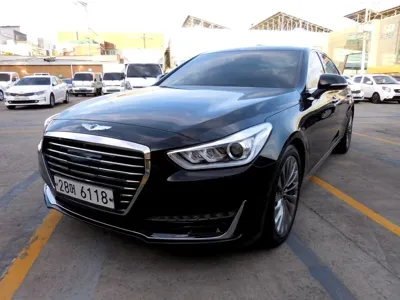 Genesis EQ900