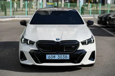 BMW i5