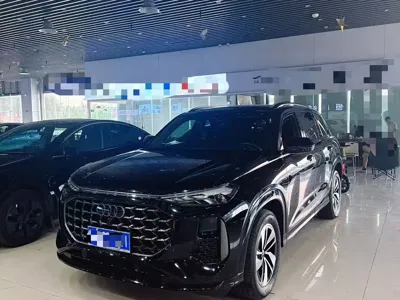 Audi Q6