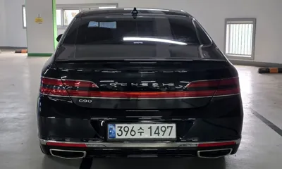 Genesis G90