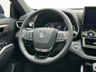 Toyota Crown Kluger