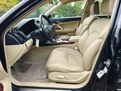 Toyota Reiz