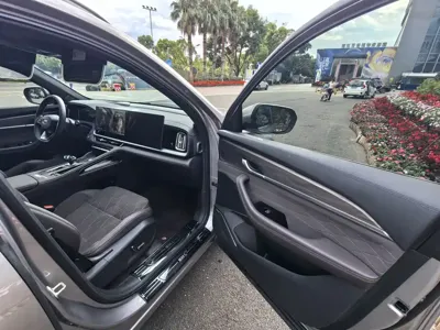 Geely Xingyue L