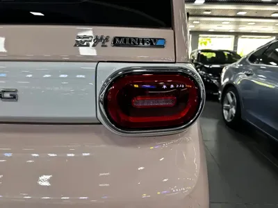 Wuling MINIEV